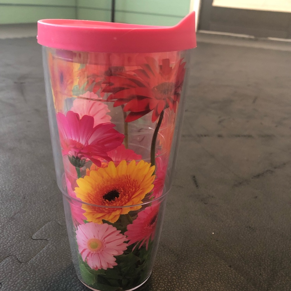 Tervis flowers